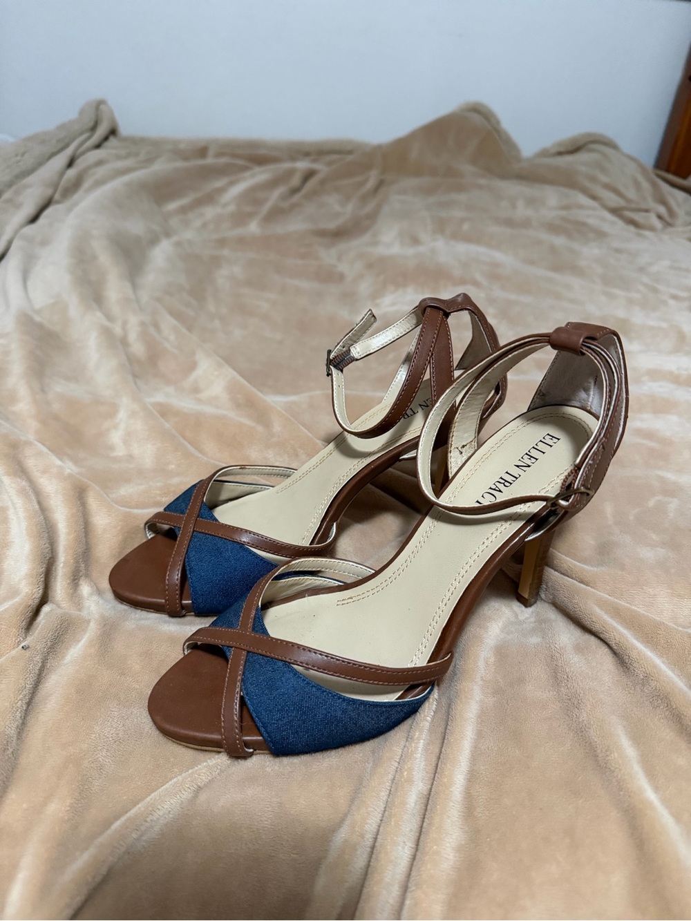 ELLEN TRACY Brown & Navy Open-Toe Ankle Strap Heels Women’s 7
